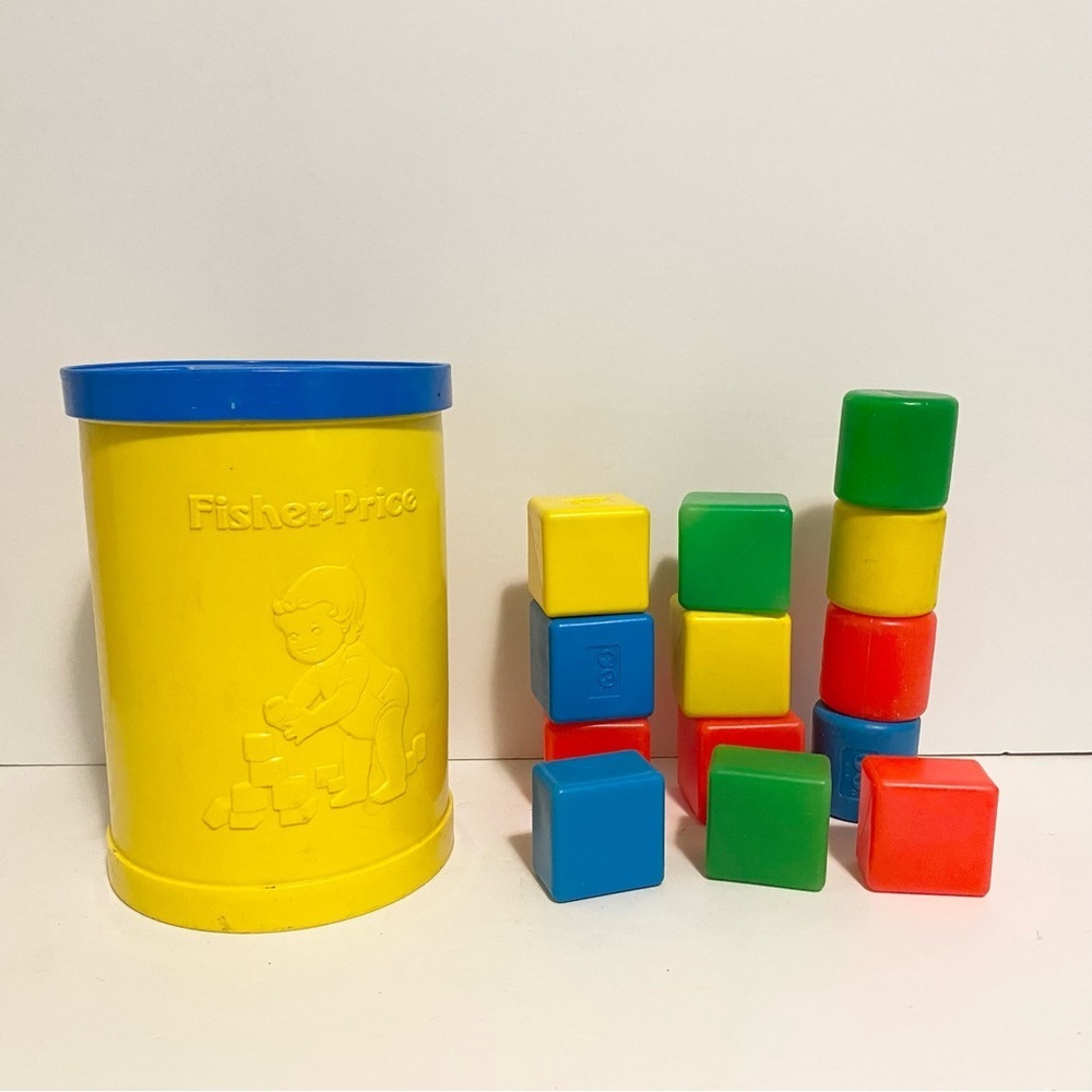Vintage 1977 Fisher Price 414 Shape Sorter Toy